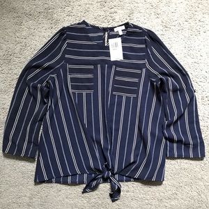 Long sleeve dark blue blouse